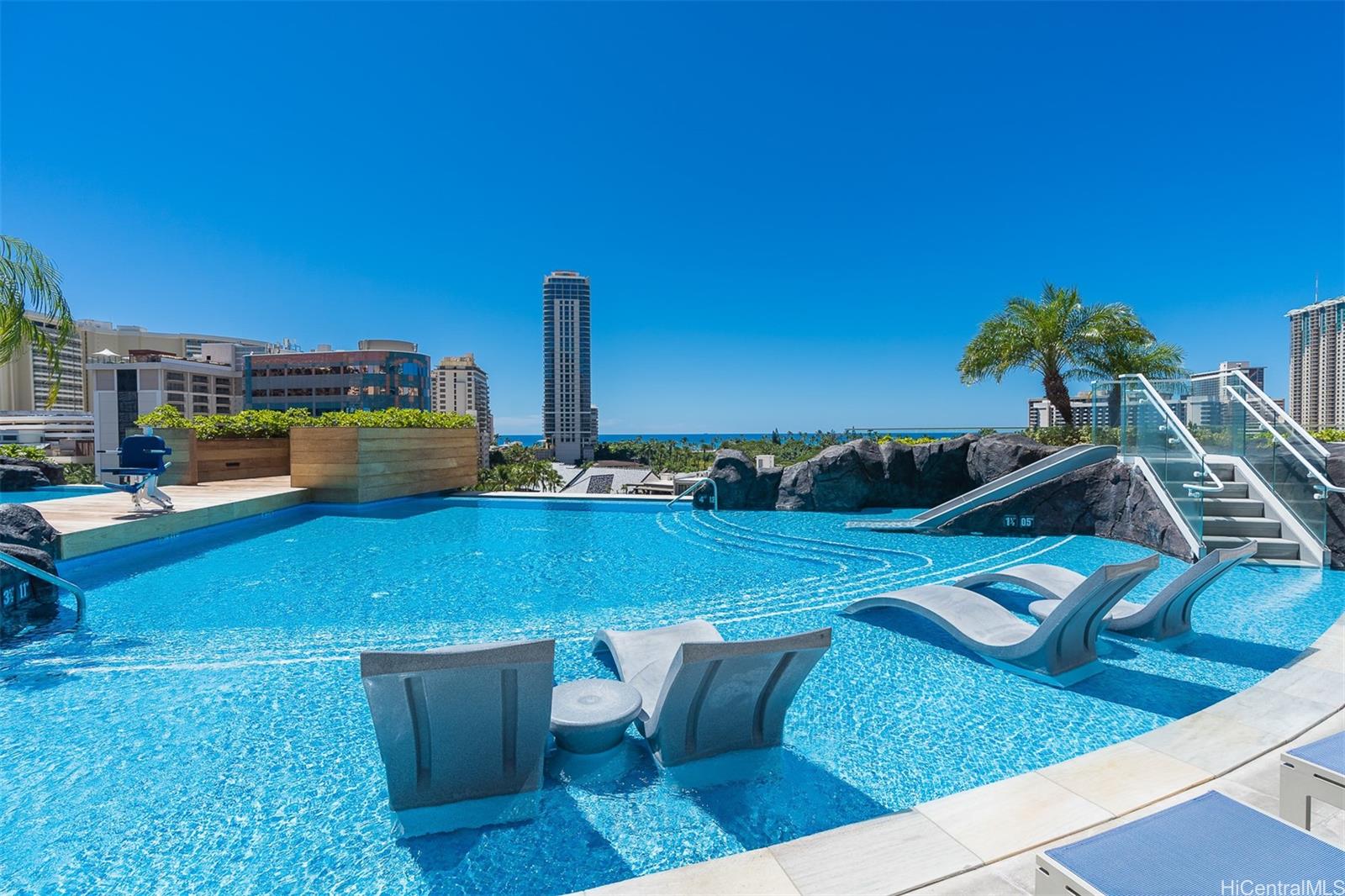 The Ritz-Carlton Residences condo # E1803, Honolulu, Hawaii - photo 17 of 25