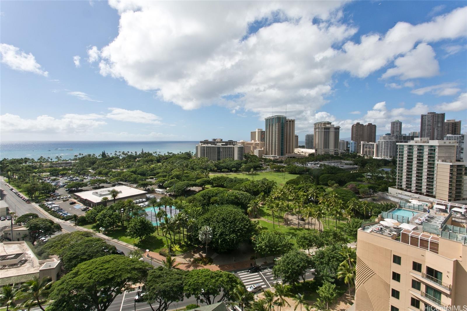 The Ritz-Carlton Residences condo # E1905, Honolulu, Hawaii - photo 15 of 15