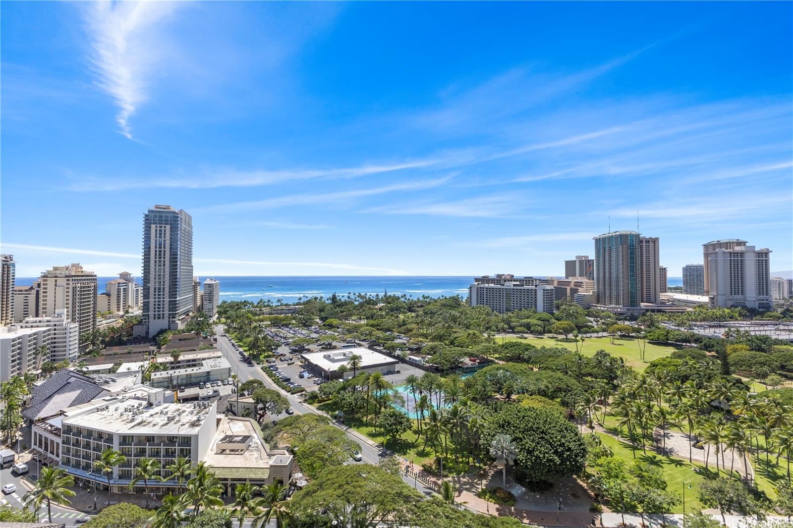 The Ritz-Carlton Residences condo # E2006, Honolulu, Hawaii - photo 9 of 18