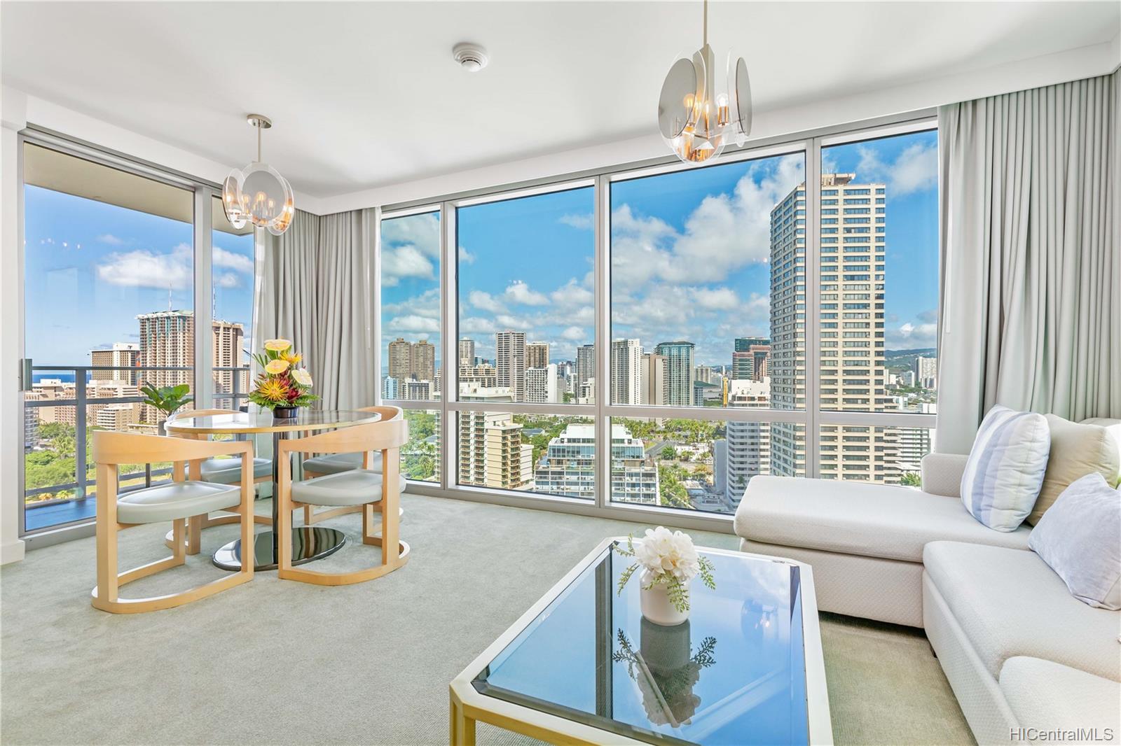 The Ritz-Carlton Residences condo # E2201, Honolulu, Hawaii - photo 16 of 23