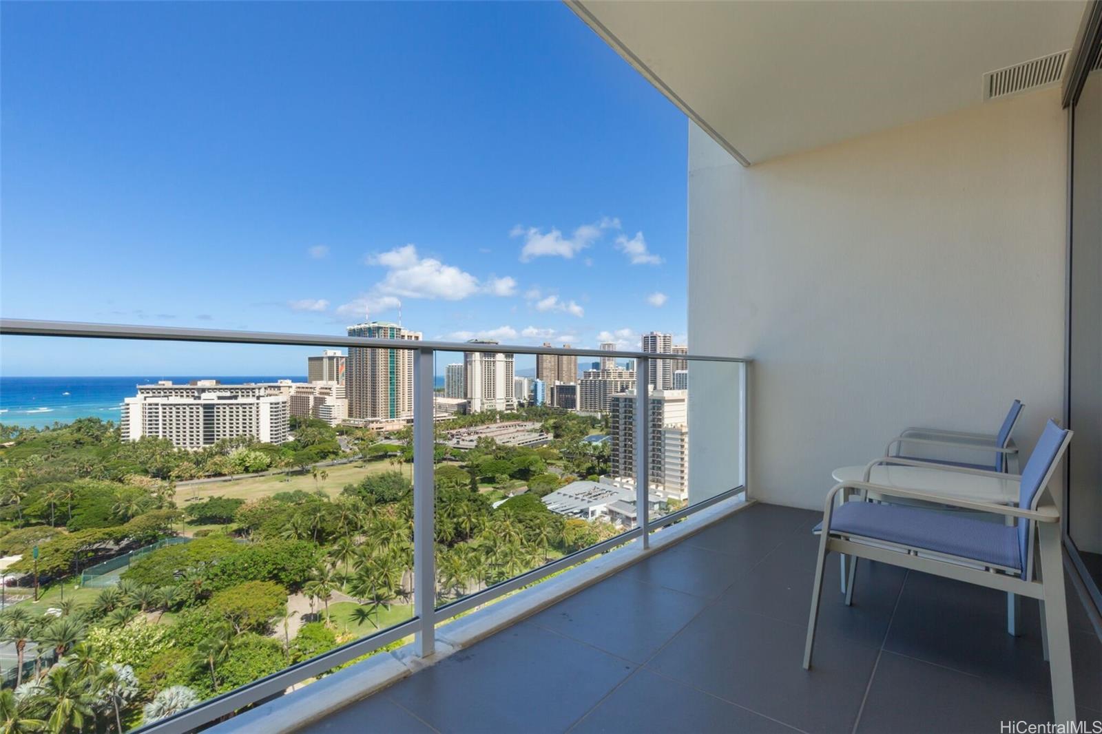 The Ritz-Carlton Residences condo # E2205, Honolulu, Hawaii - photo 14 of 19