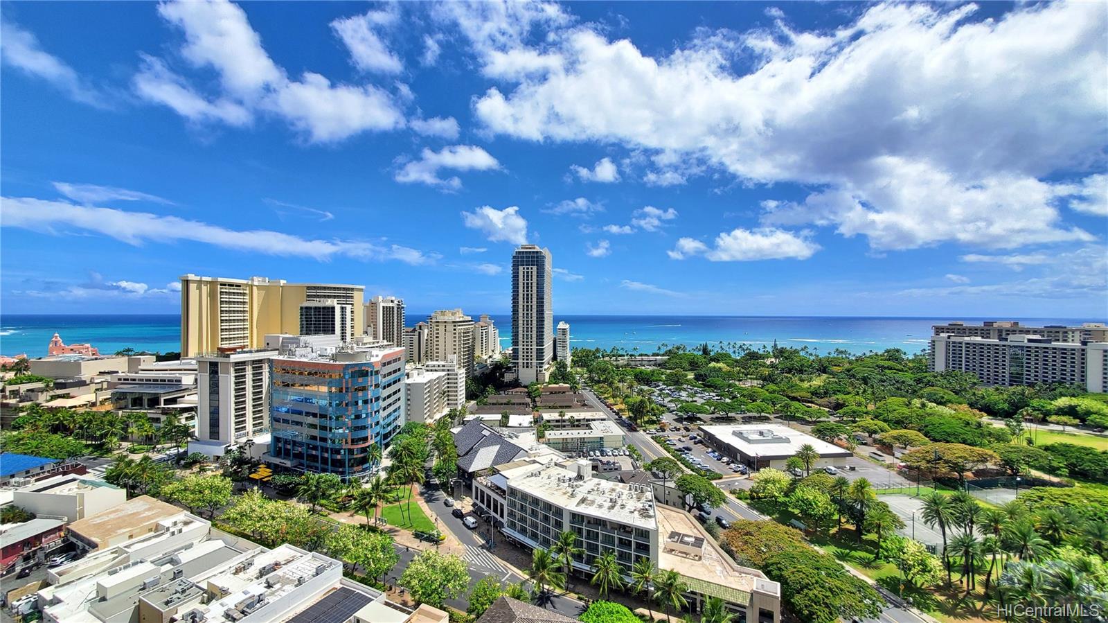 The Ritz-Carlton Residences condo # E2212, Honolulu, Hawaii - photo 13 of 24