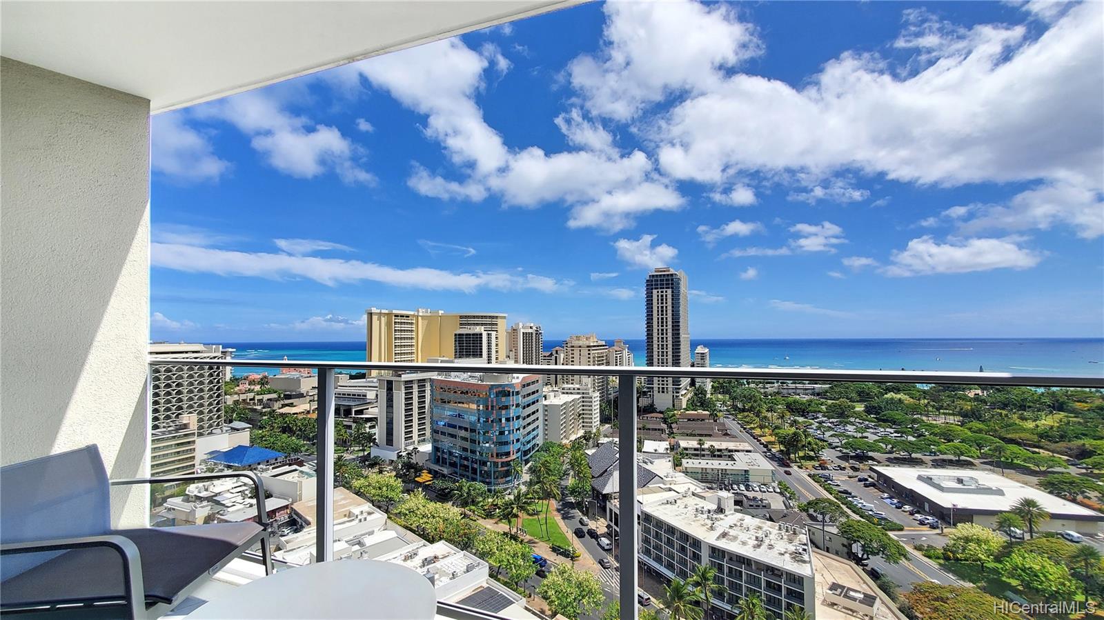 The Ritz-Carlton Residences condo # E2212, Honolulu, Hawaii - photo 15 of 24