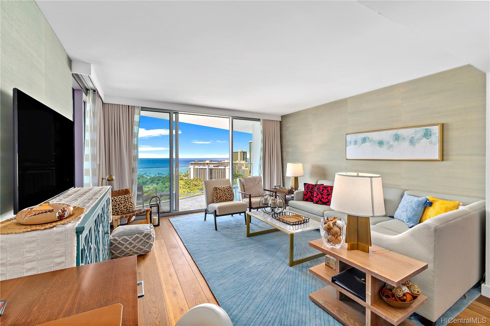 The Ritz-Carlton Residences condo # E2308, Honolulu, Hawaii - photo 1 of 21