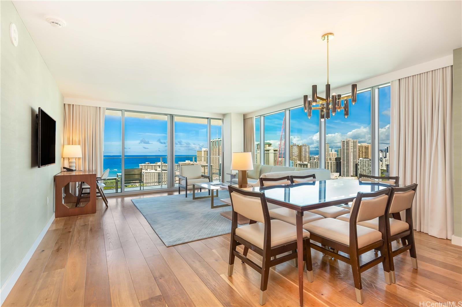 The Ritz-Carlton Residences condo # E2701, Honolulu, Hawaii - photo 2 of 23