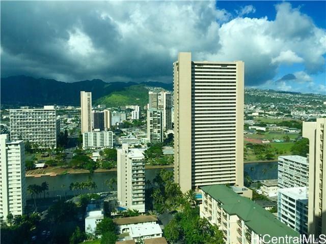 The Ritz-Carlton Residences condo # E2801, Honolulu, Hawaii - photo 7 of 10