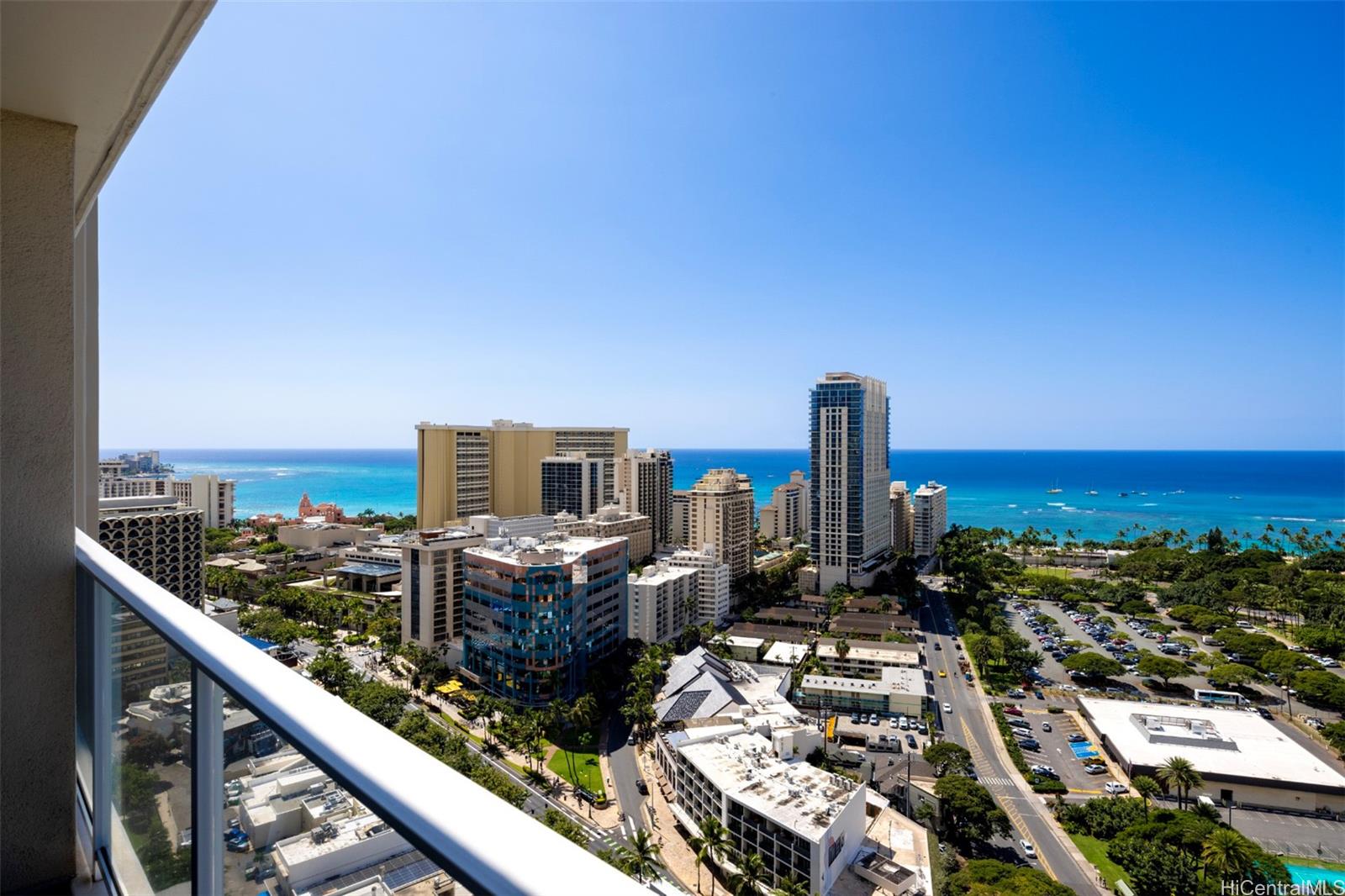 The Ritz-Carlton Residences condo # E2801, Honolulu, Hawaii - photo 6 of 25