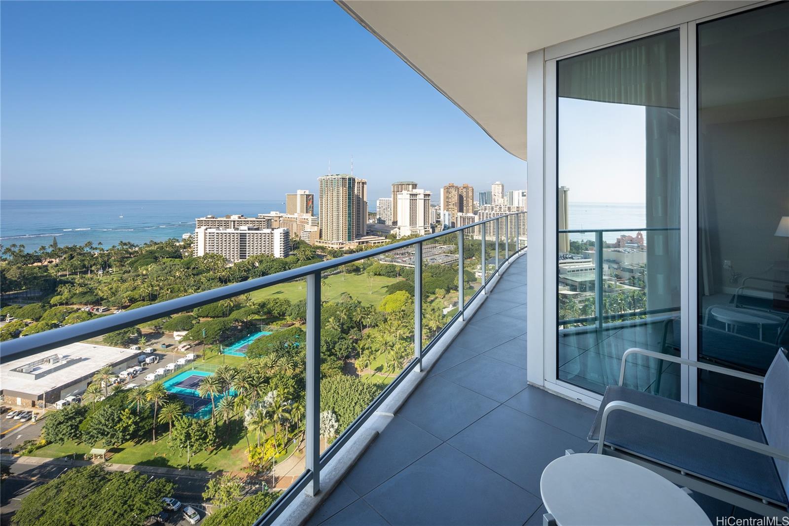 The Ritz-Carlton Residences condo # E2808, Honolulu, Hawaii - photo 16 of 21