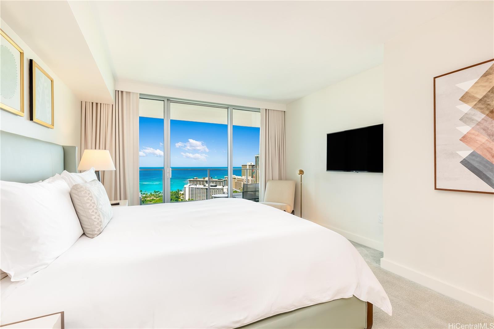 The Ritz-Carlton Residences condo # E3002, Honolulu, Hawaii - photo 13 of 23