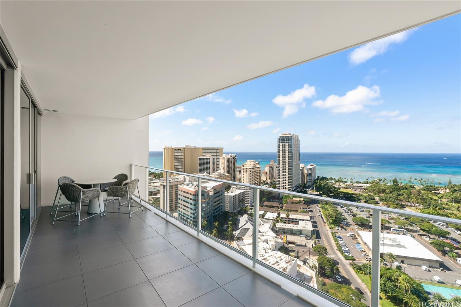 The Ritz-Carlton Residences condo # E3002, Honolulu, Hawaii - photo 13 of 17