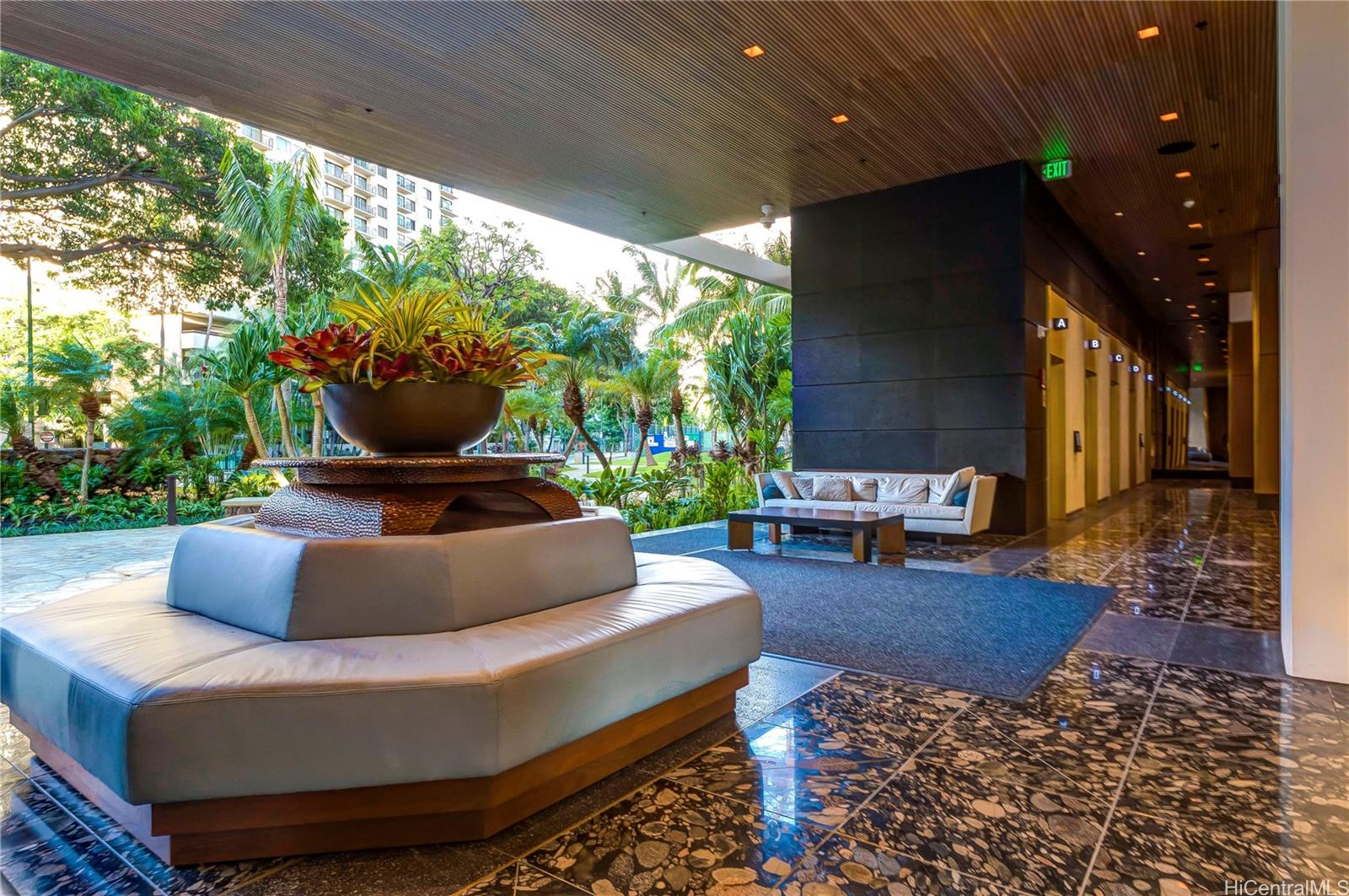 The Ritz-Carlton Residences condo # E3602, Honolulu, Hawaii - photo 21 of 24