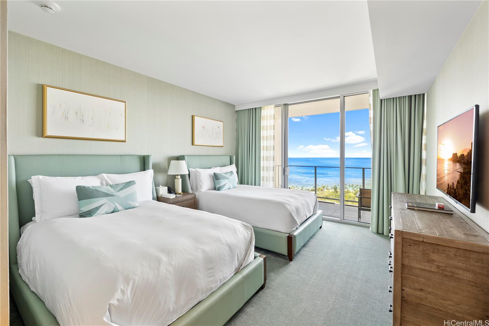The Ritz-Carlton Residences condo # E3602, Honolulu, Hawaii - photo 8 of 24