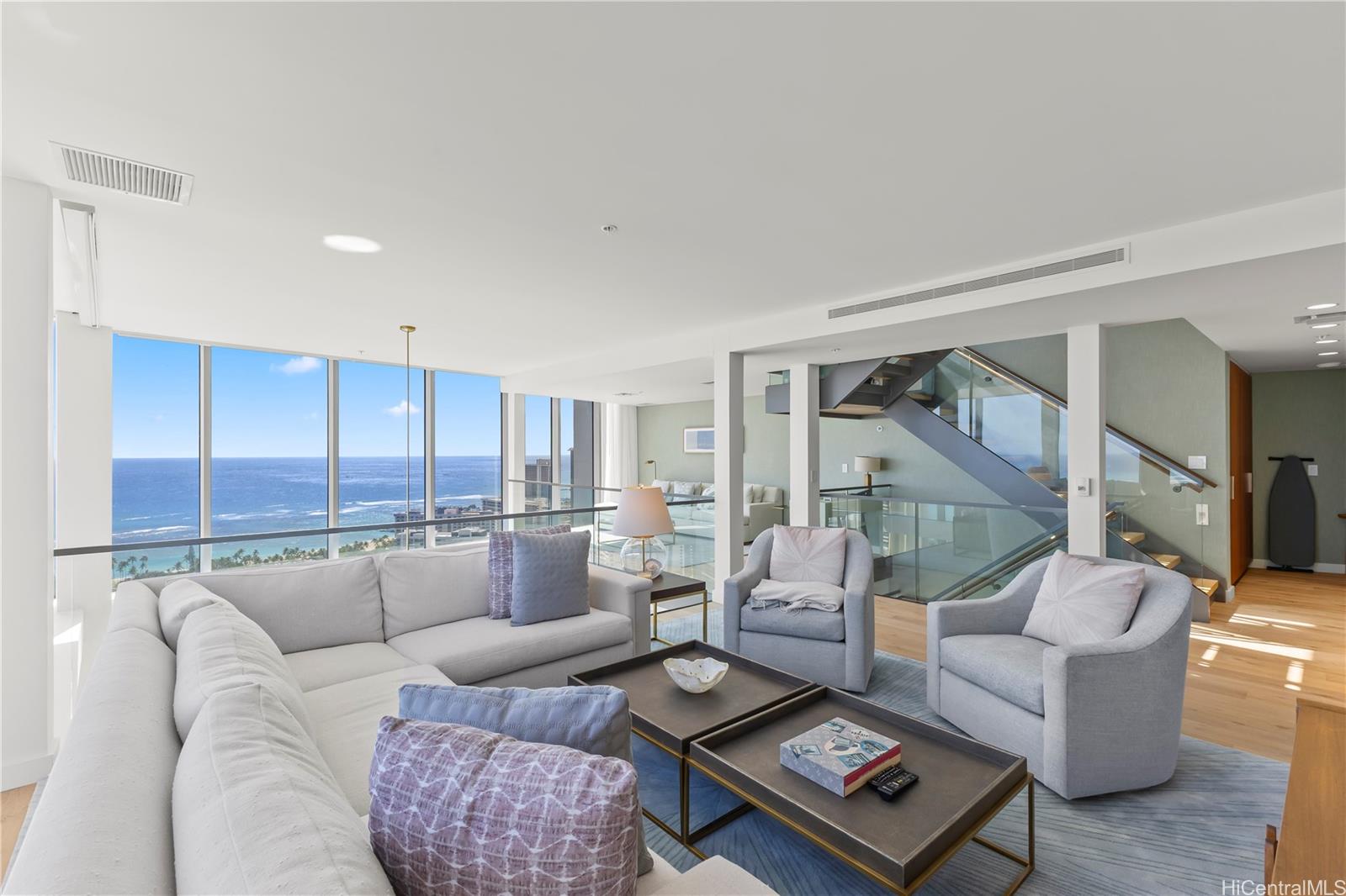 The Ritz-Carlton Residences condo # I, Honolulu, Hawaii - photo 4 of 25