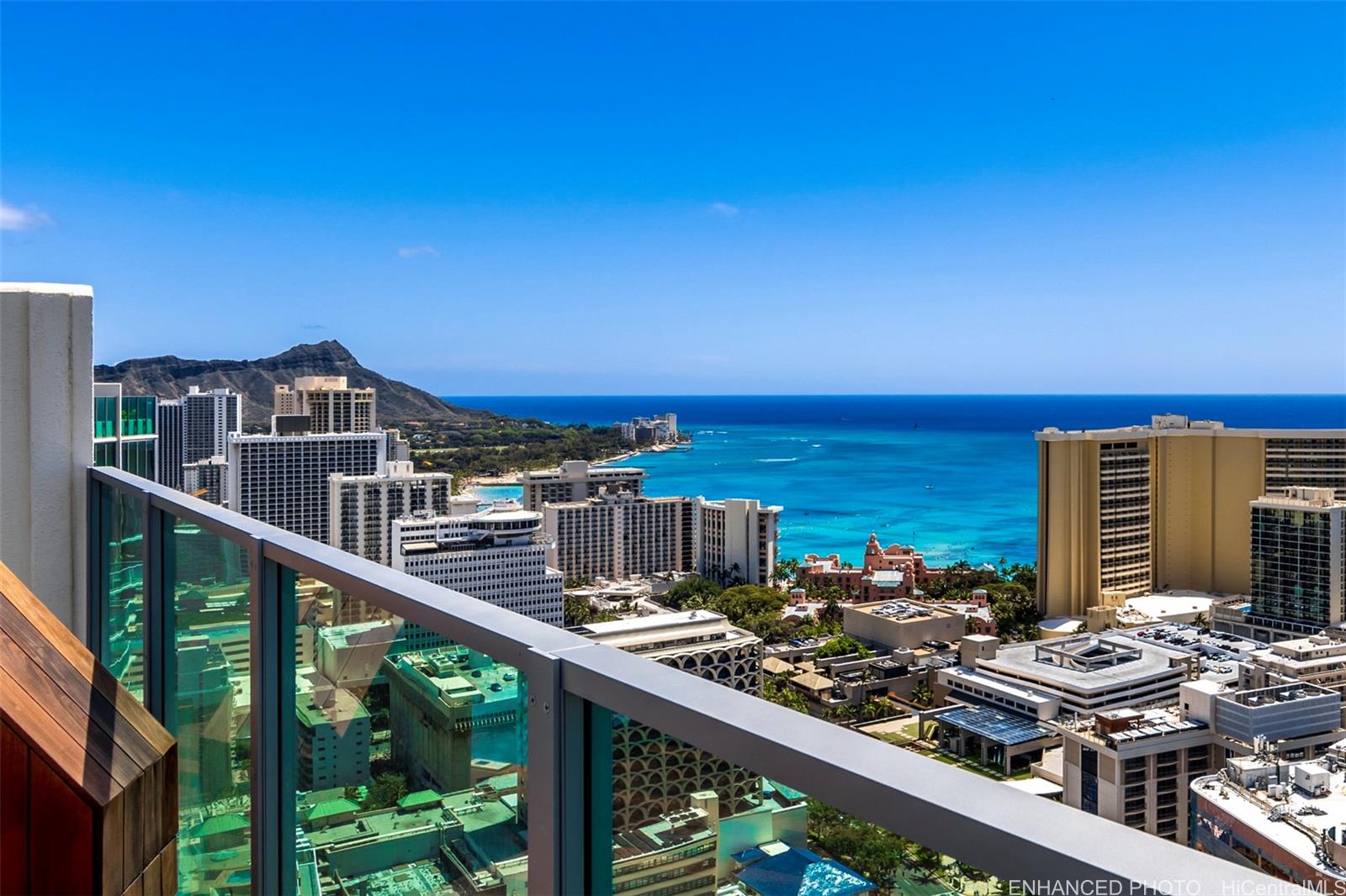 The Ritz-Carlton Residences condo # PHG, Honolulu, Hawaii - photo 4 of 25