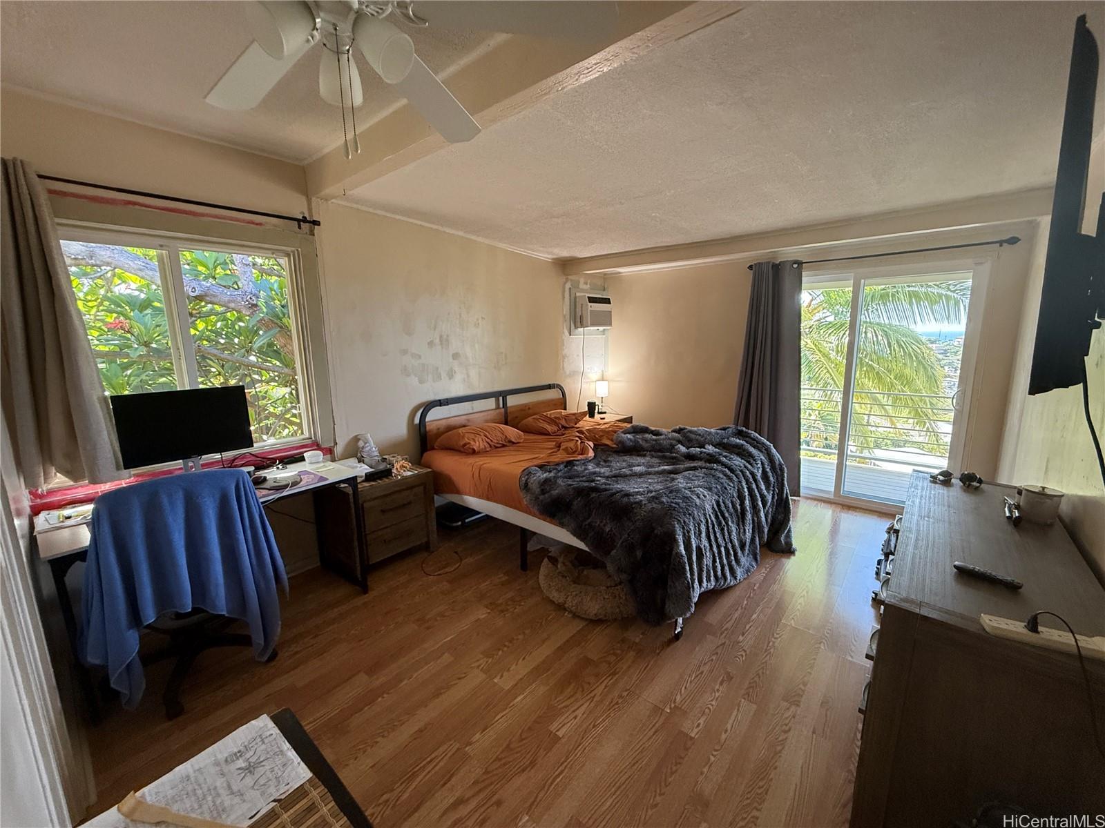 3836 Pukalani Pl Honolulu - Multi-family - photo 6 of 14