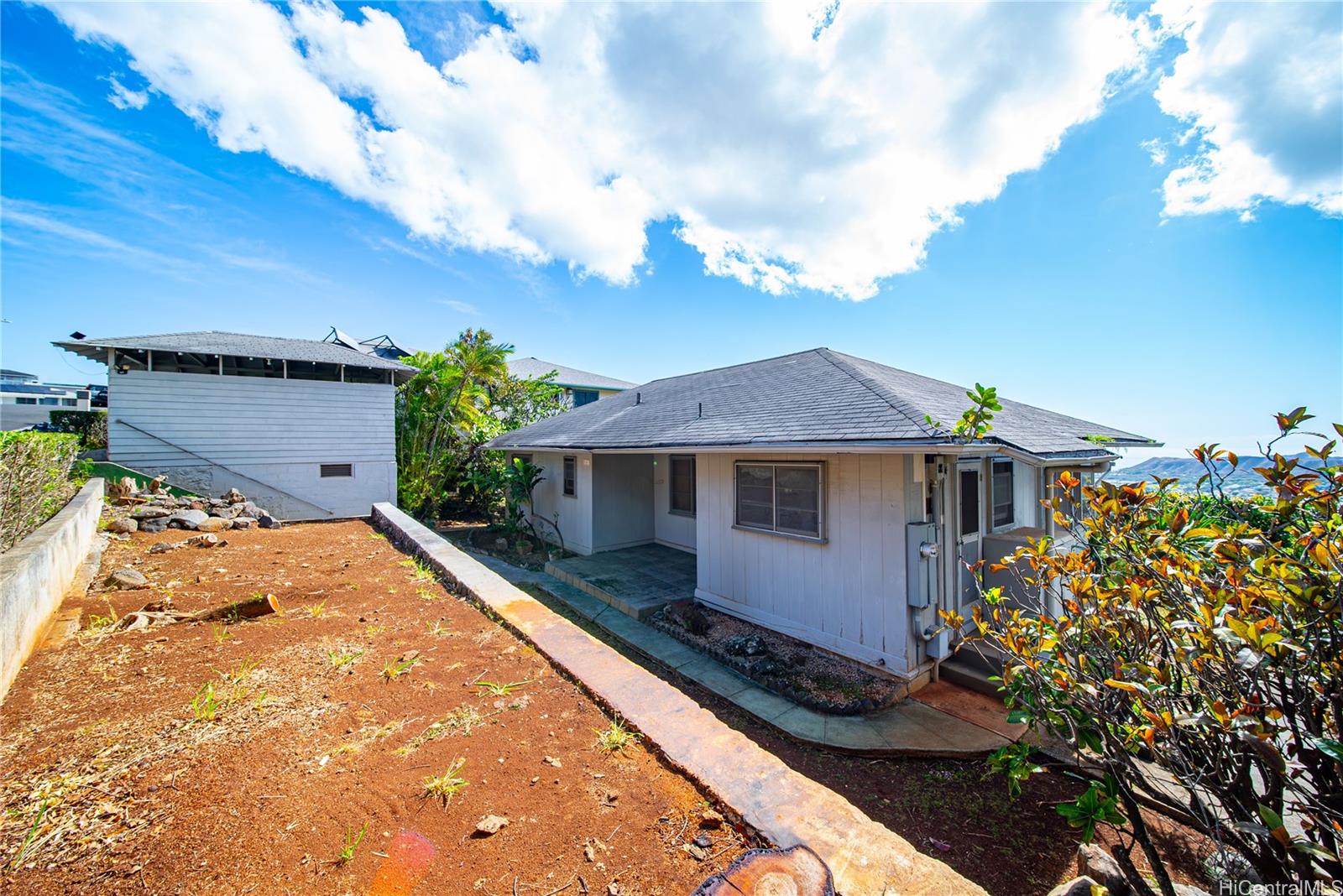 3847  Mariposa Drive Maunalani Heights, Diamond Head home - photo 3 of 15