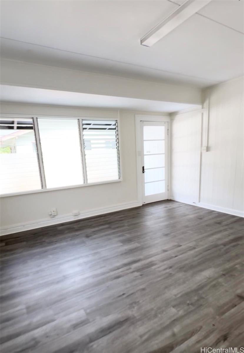 385  Kuliouou Road Kuliouou, Diamond Head home - photo 4 of 11