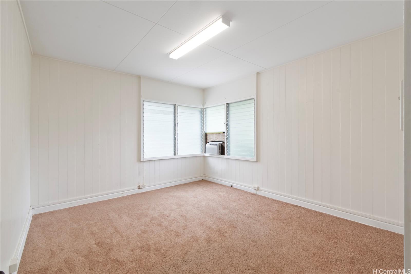 385  Kuliouou Road Kuliouou, Diamond Head home - photo 9 of 25