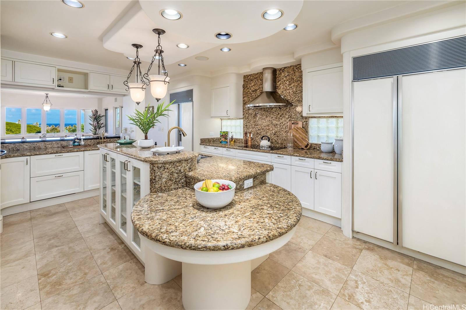 3857  Poka Street Diamond Head, Diamond Head home - photo 8 of 25