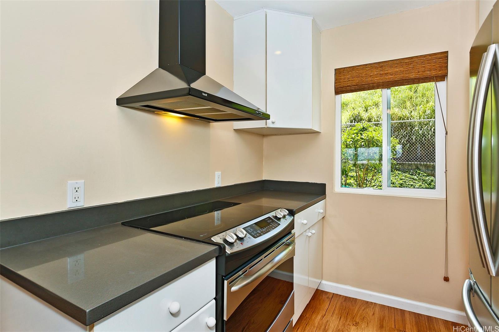 387E Kaelepulu Dr Kailua - Rental - photo 2 of 22