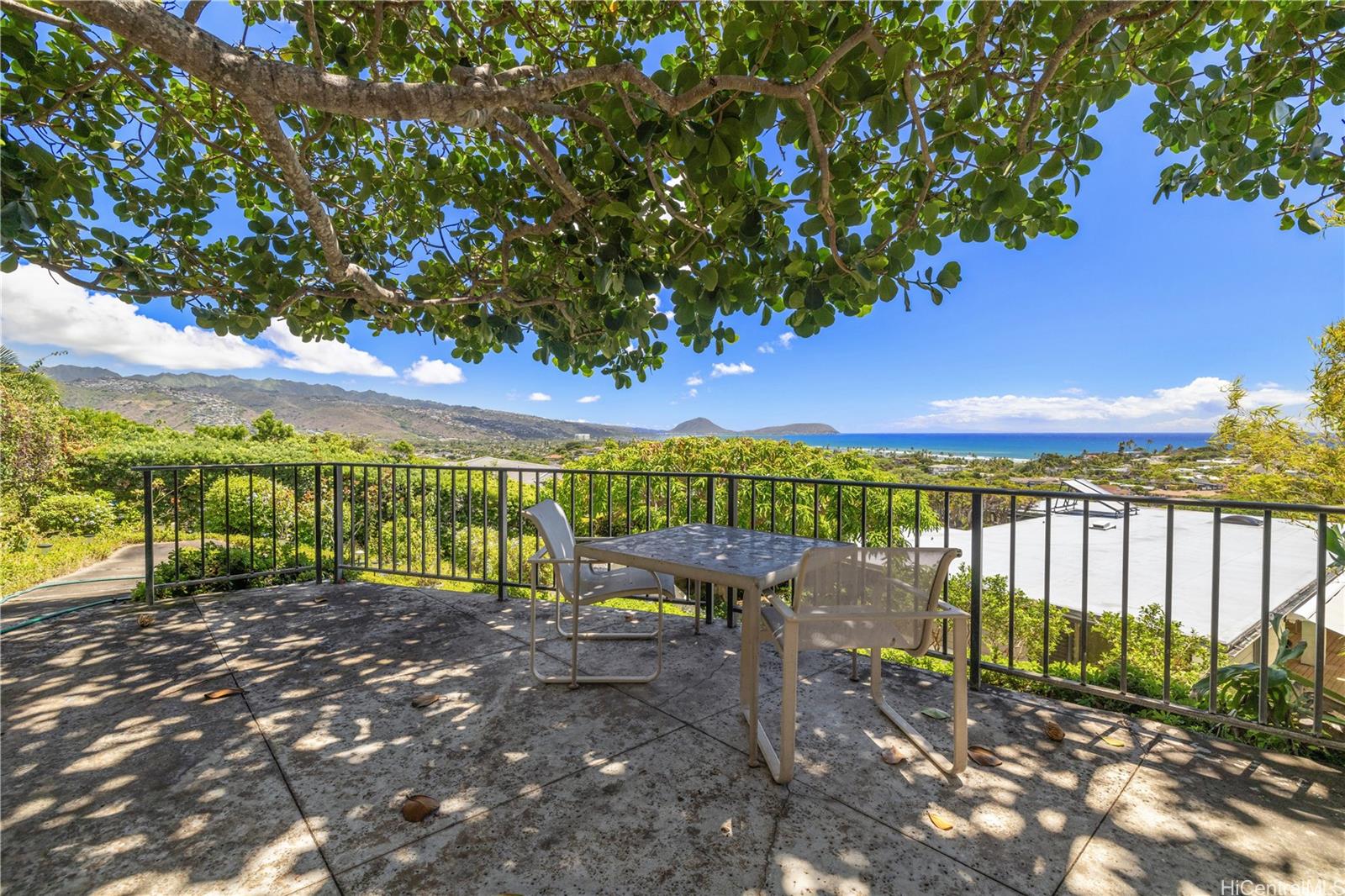 3880  Pokapahu Place Diamond Head, Diamond Head home - photo 20 of 25