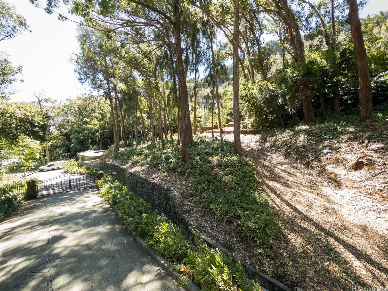 3890 Waokanaka St Lot 1 Honolulu, Hi vacant land for sale - photo 11 of 14