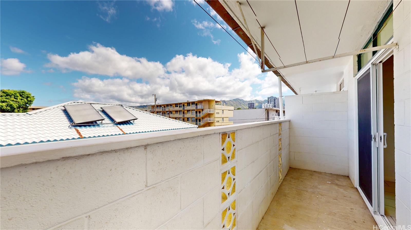 39 Hialoa Street Honolulu - Rental - photo 16 of 25