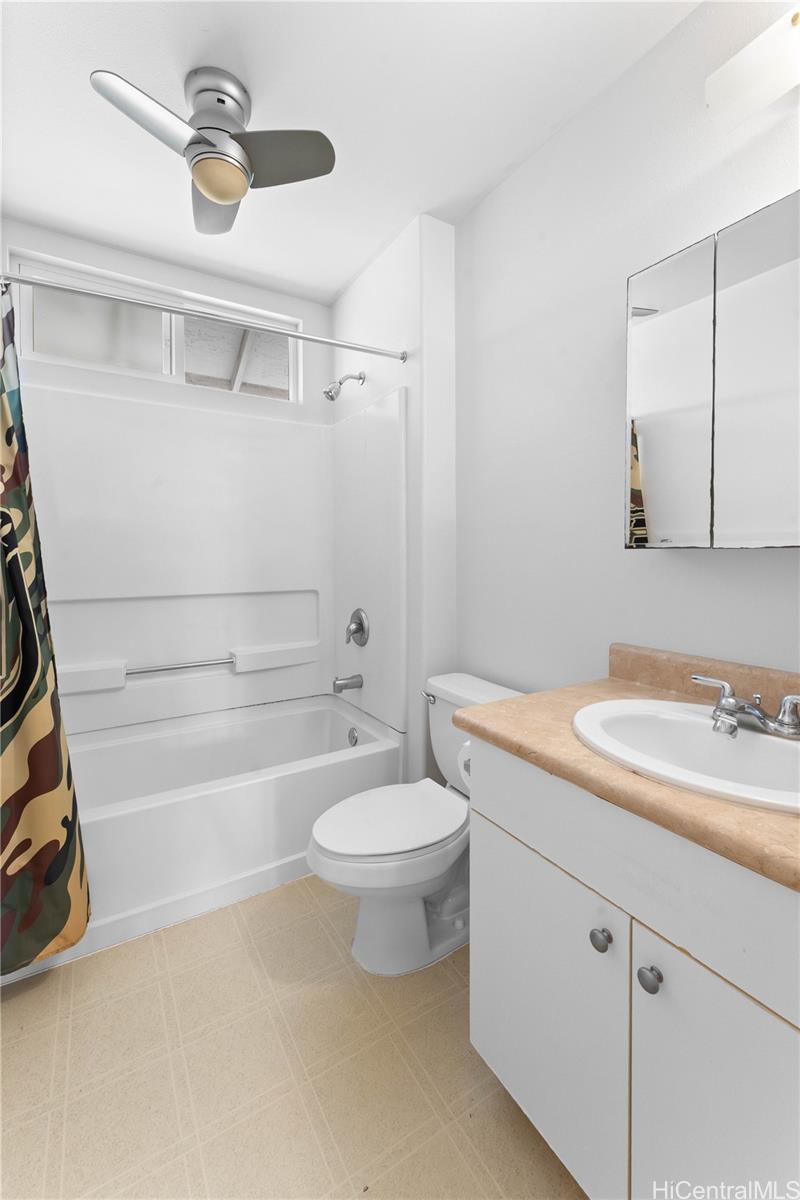 39  Hoola Hou St Waihee, Maui home - photo 15 of 25