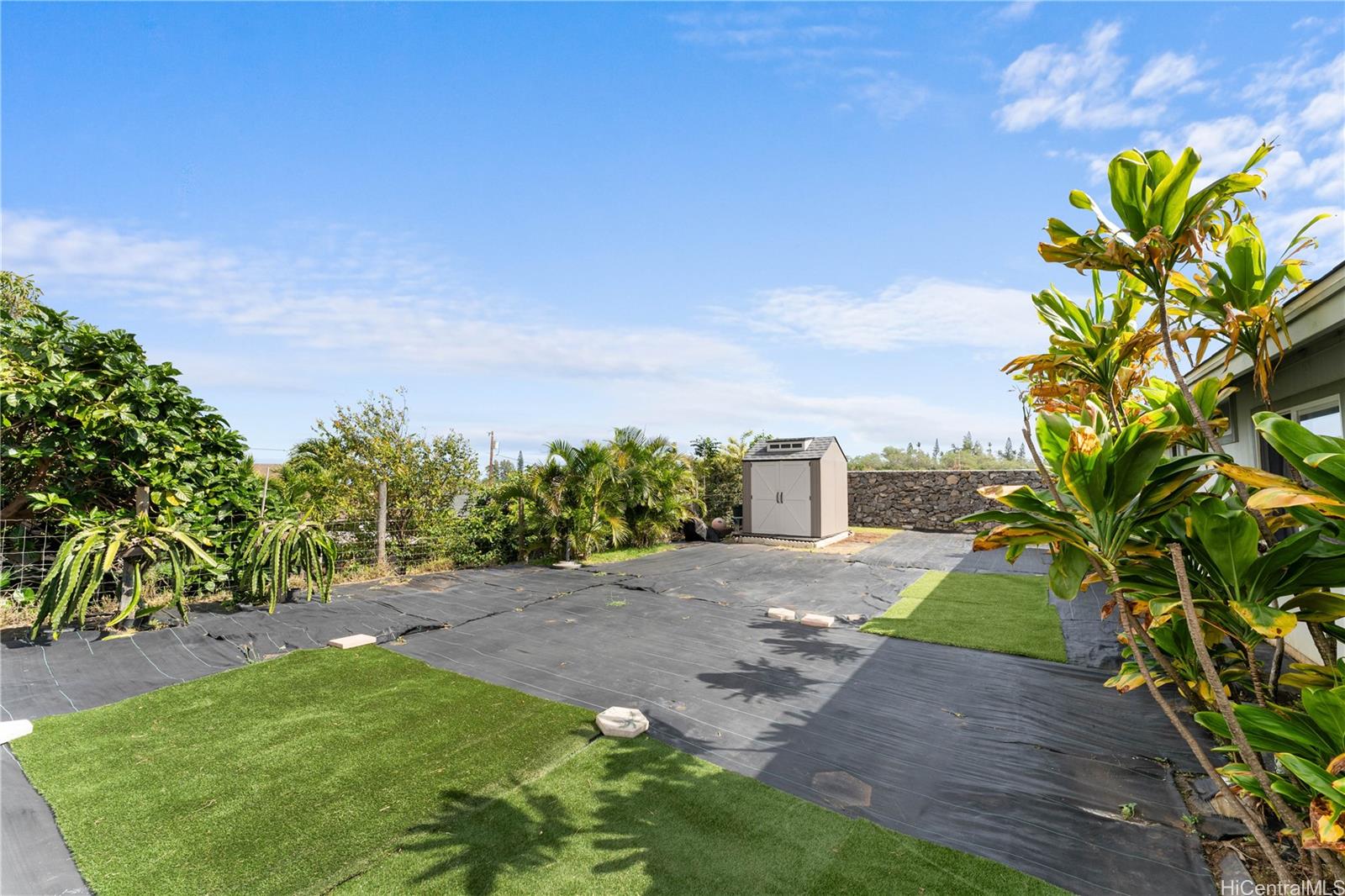 39  Hoola Hou St Waihee, Maui home - photo 20 of 25