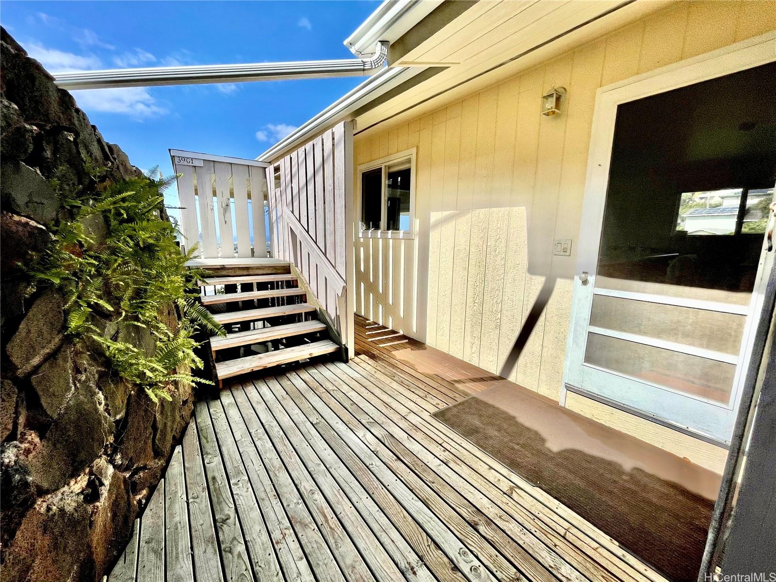 3901  Maunahilu Place Wilhelmina, Diamond Head home - photo 12 of 22