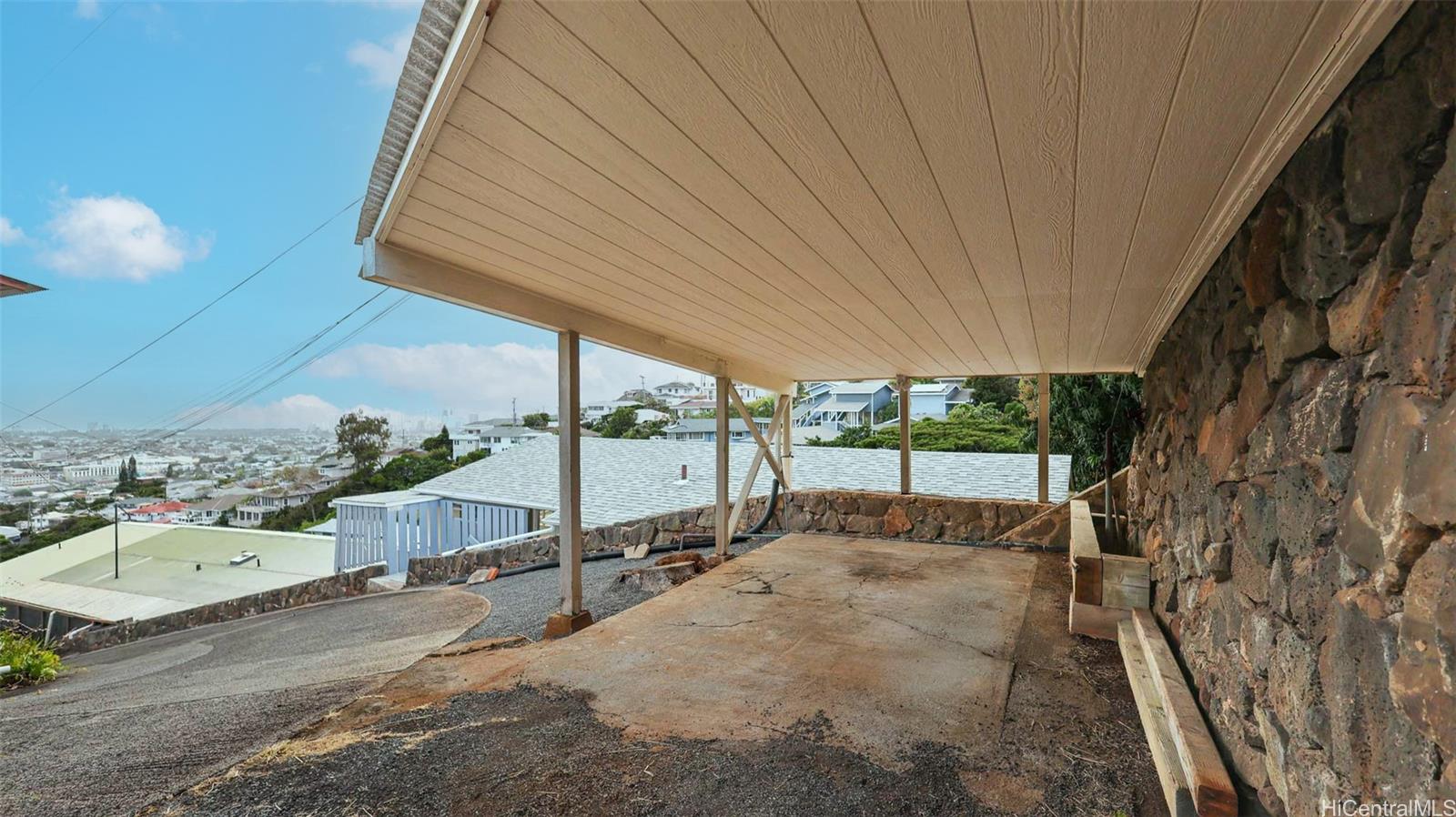 3901 Maunahilu Pl Honolulu - Rental - photo 21 of 25