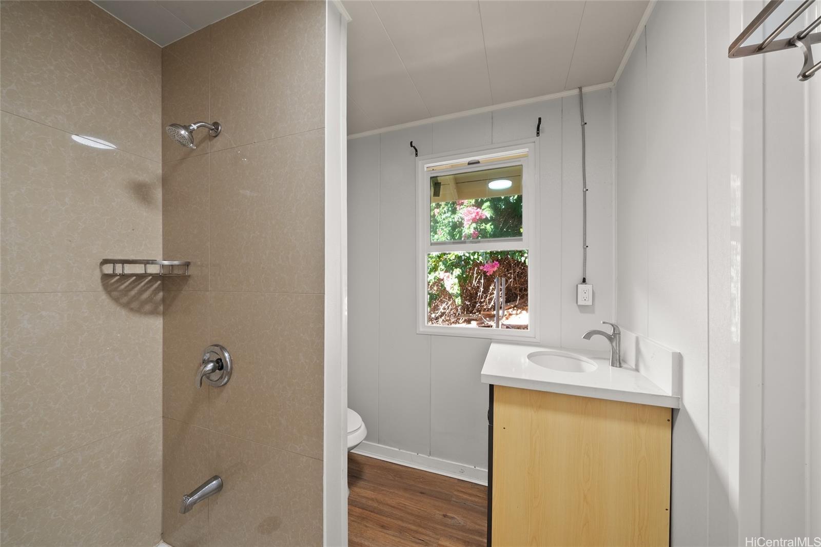 3904  Maunahilu Pl Wilhelmina, Diamond Head home - photo 13 of 14