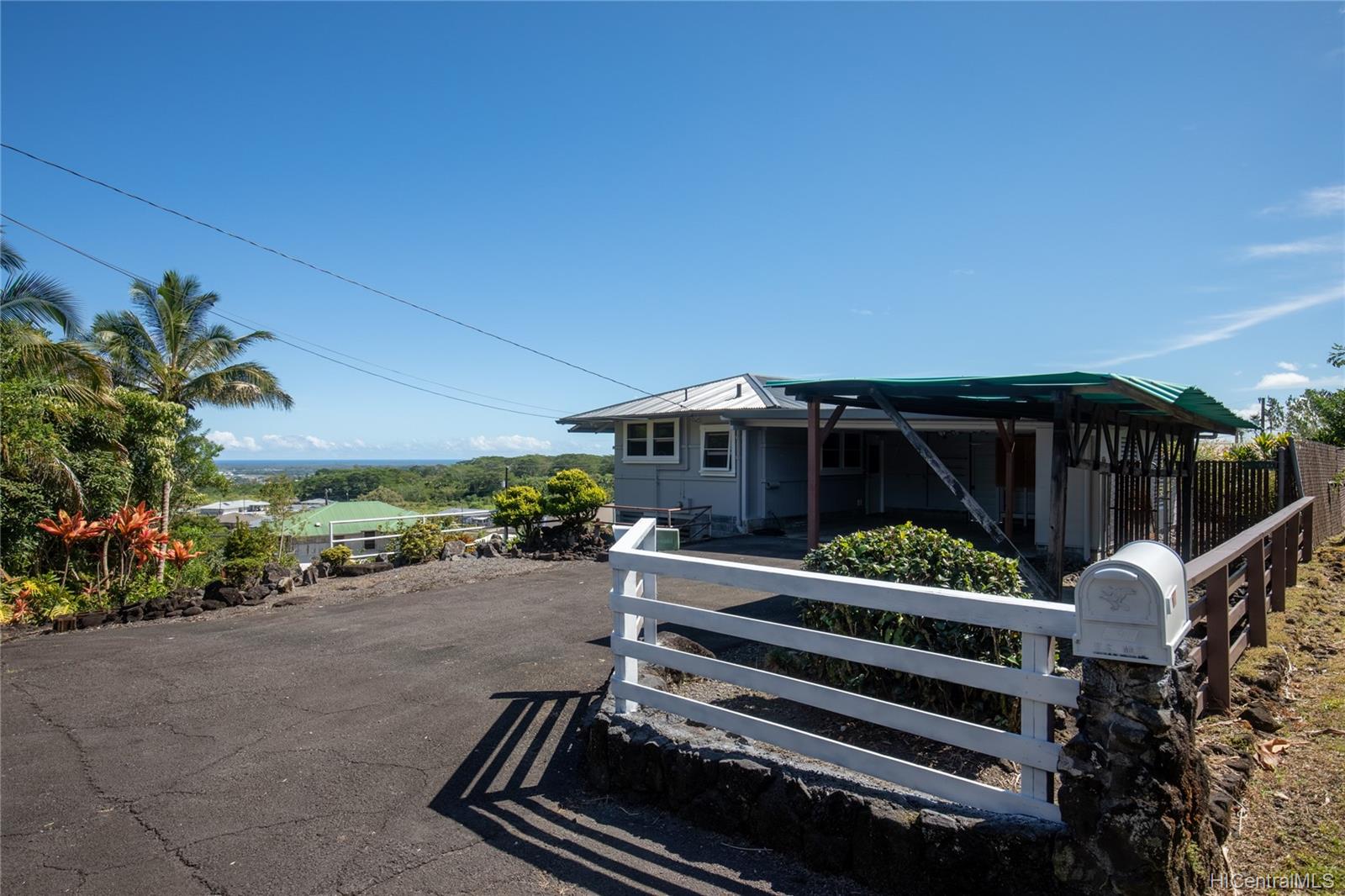 392 Aipuni Street , Hilo house for sale Kaumana Rise South Hilo