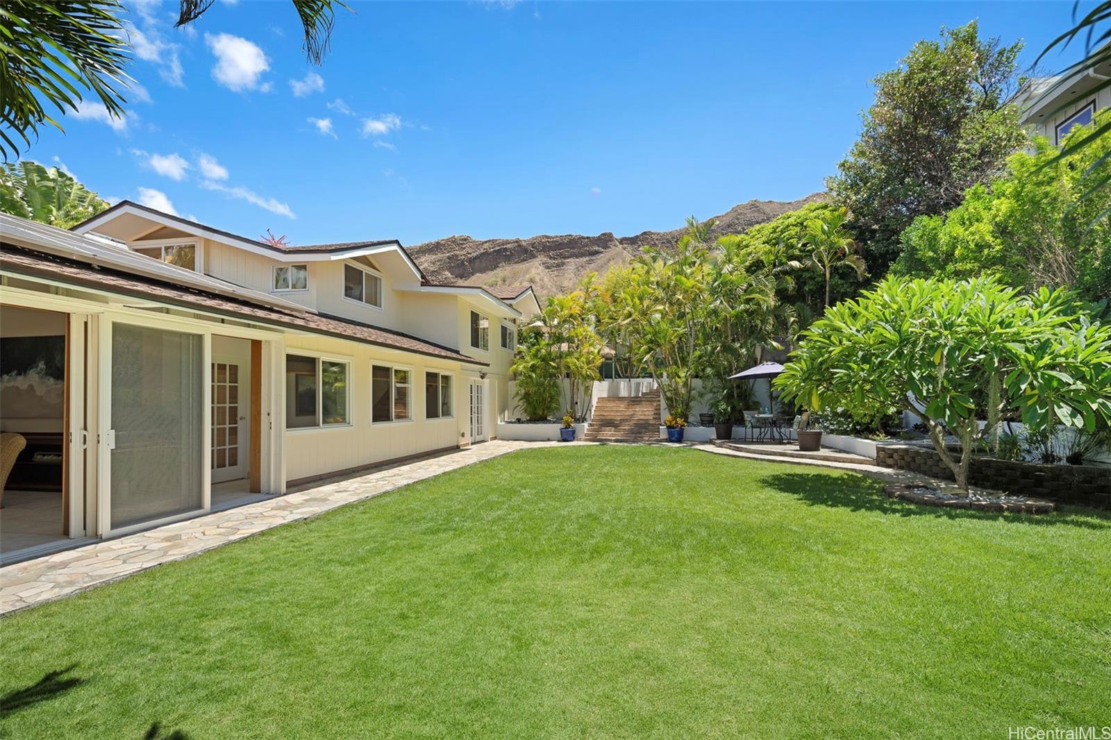 3920 Gail Street , Honolulu, Hi 96815 Diamond Head