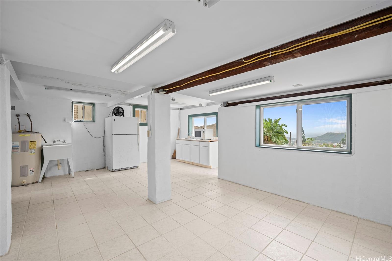 3925  Nioi Pl Wilhelmina, Diamond Head home - photo 12 of 22