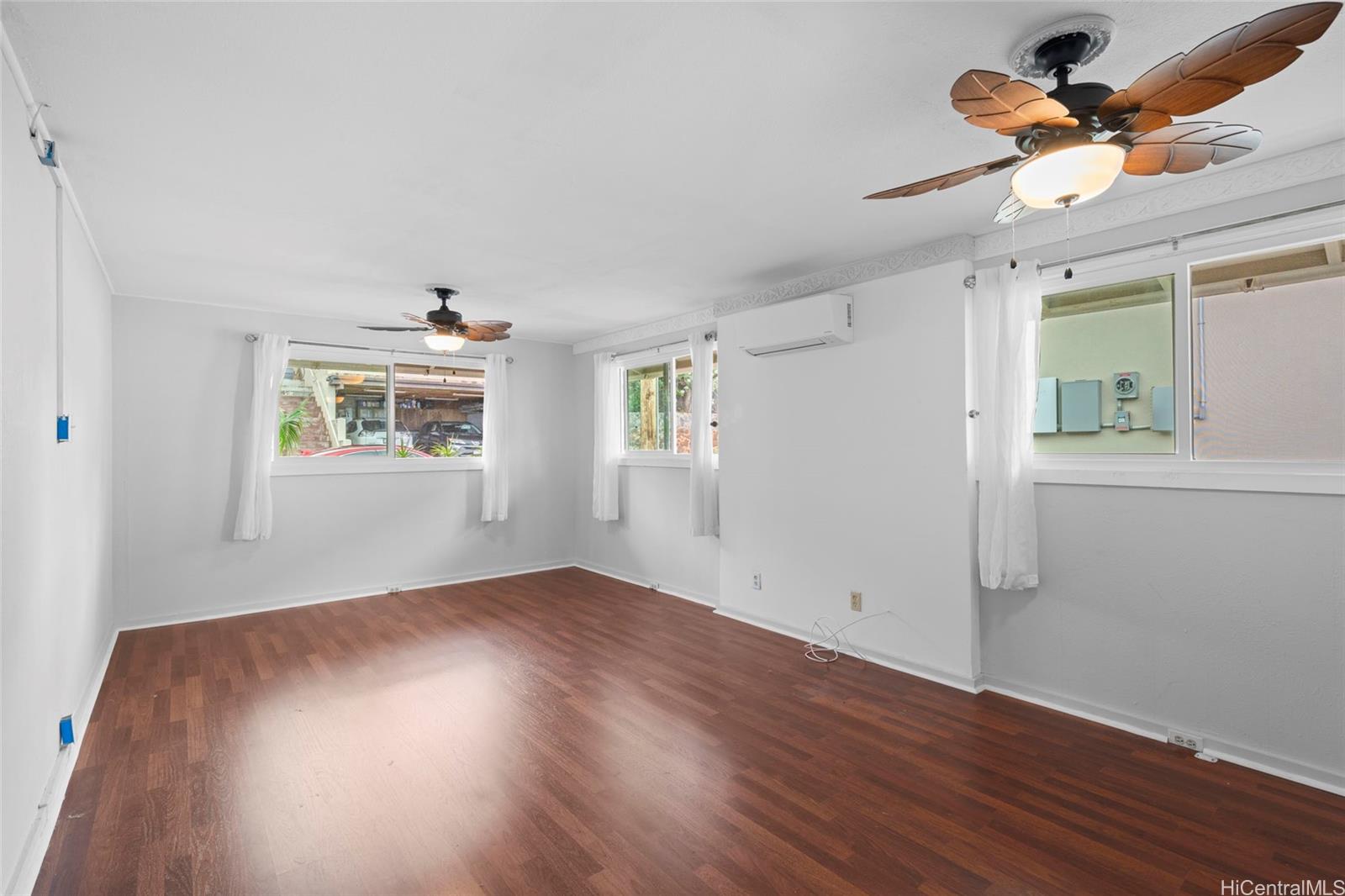 3925  Nioi Pl Wilhelmina, Diamond Head home - photo 7 of 22