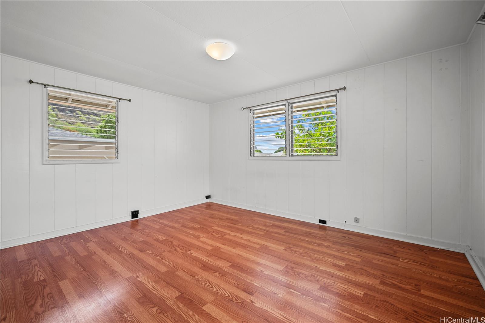393  Hind Drive Aina Haina Area, Diamond Head home - photo 16 of 23