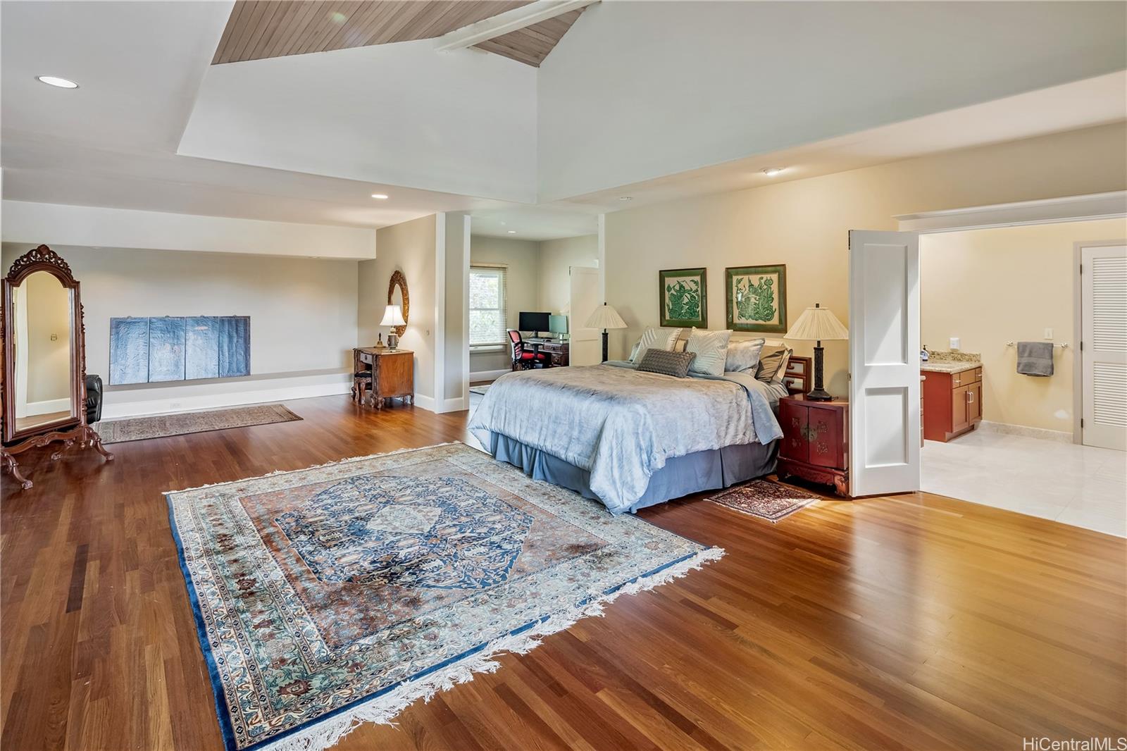 3944  Old Pali Road Old Pali, Honolulu home - photo 15 of 25