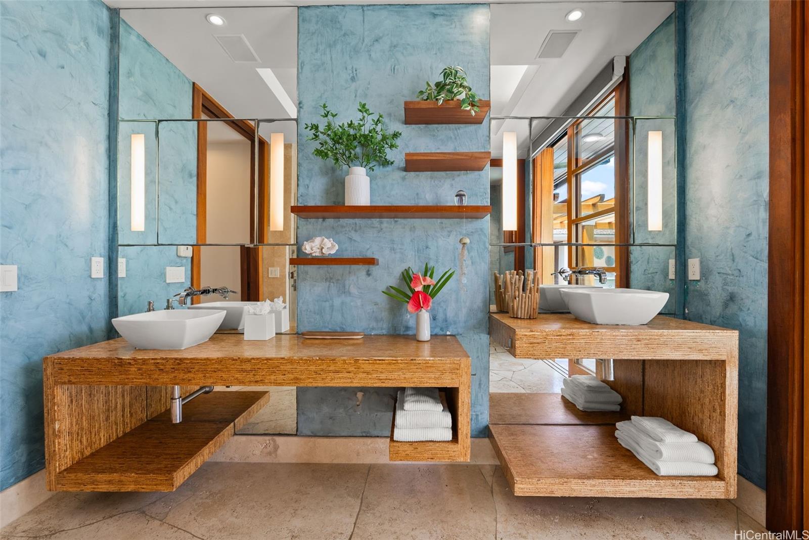 396  Dune Circle Beachside, Kailua home - photo 18 of 24