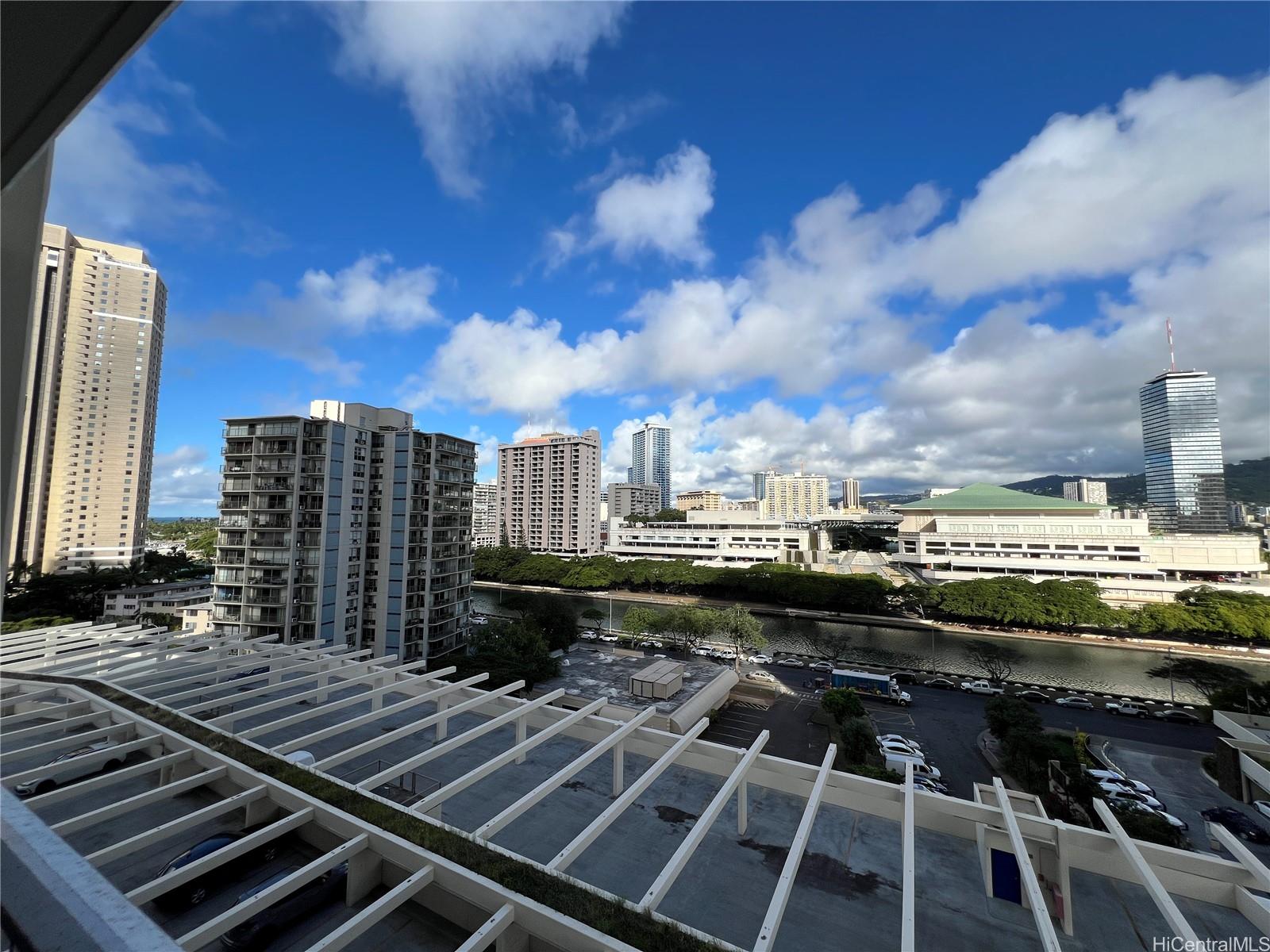 400 Hobron Ln Honolulu - Rental - photo 11 of 22