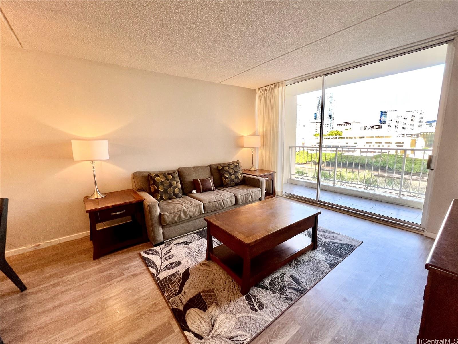 400 Hobron Ln Honolulu - Rental - photo 3 of 17