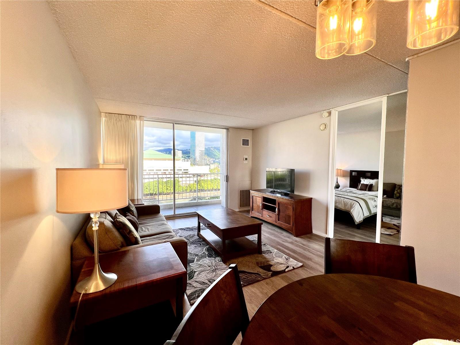 400 Hobron Ln Honolulu - Rental - photo 4 of 17