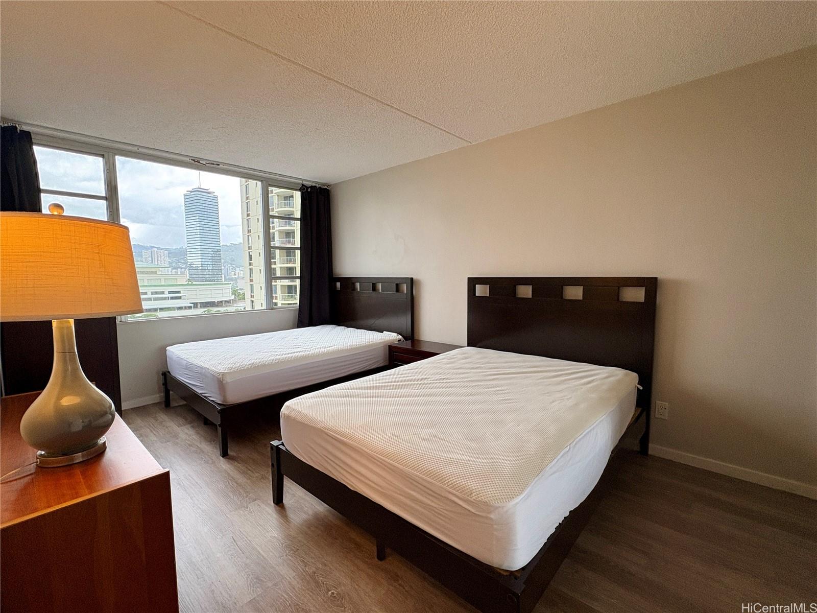 400 Hobron Ln Honolulu - Rental - photo 6 of 17