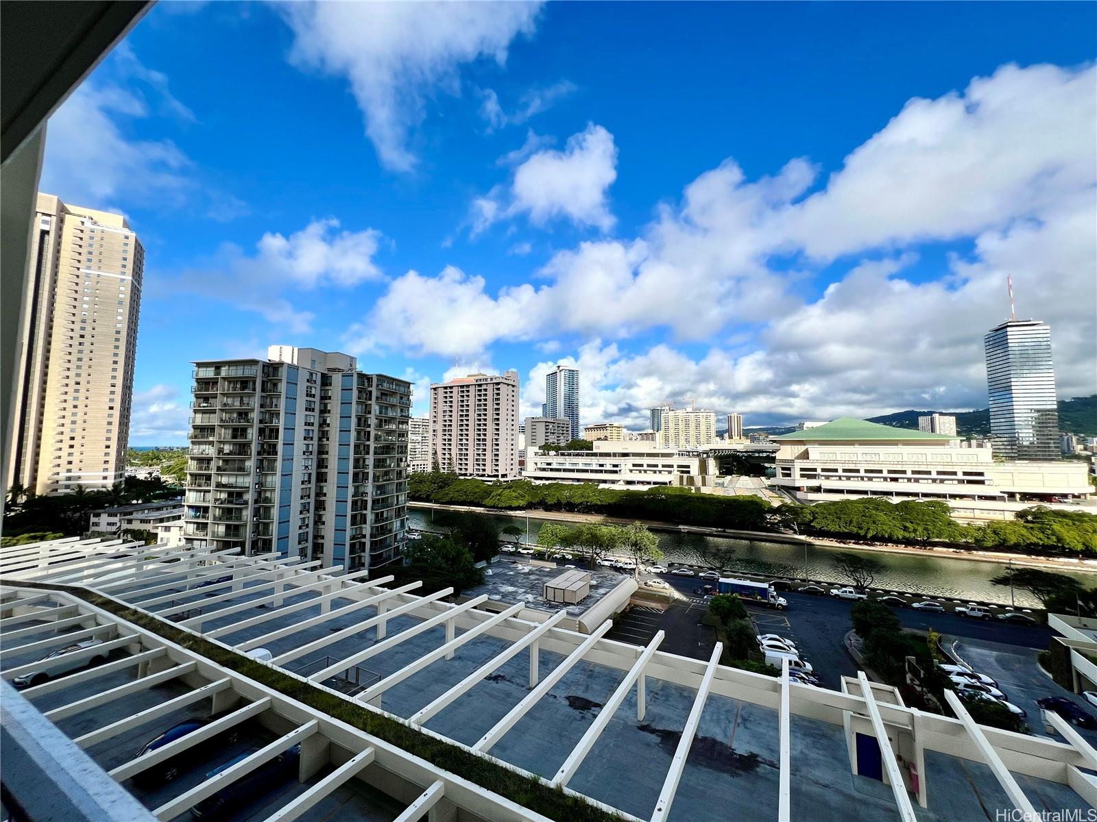 400 Hobron Ln Honolulu - Rental - photo 8 of 17