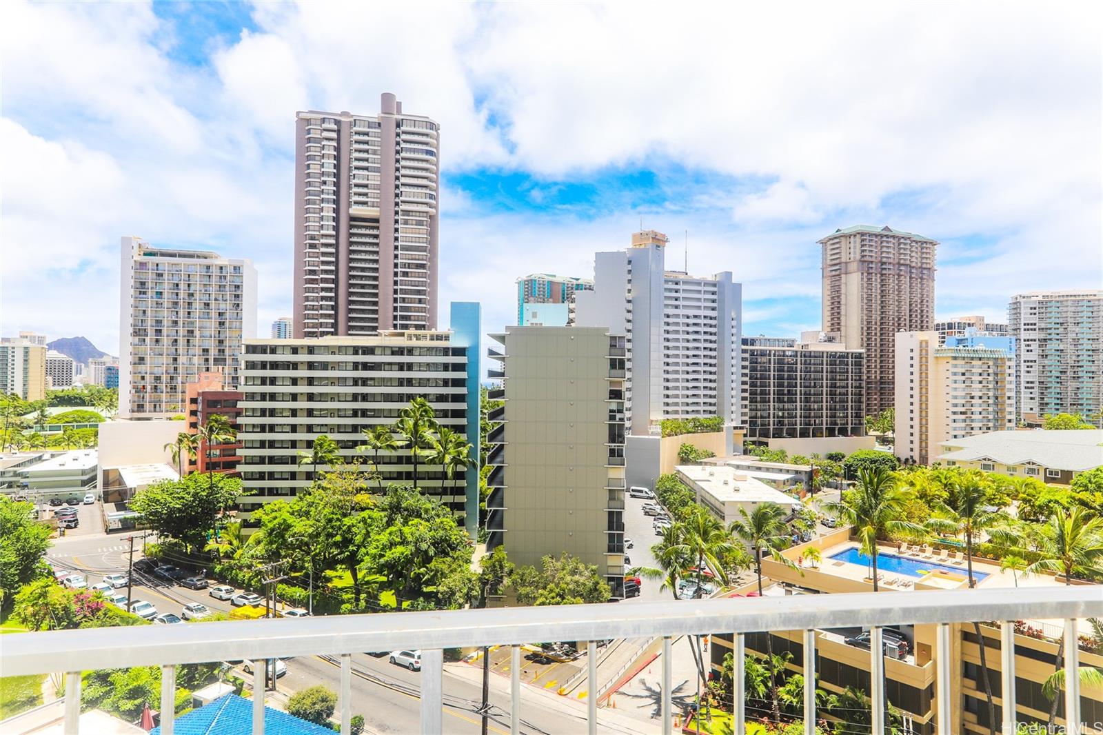 Villa On Eaton Square condo # 1109, Honolulu, Hawaii - photo 5 of 25
