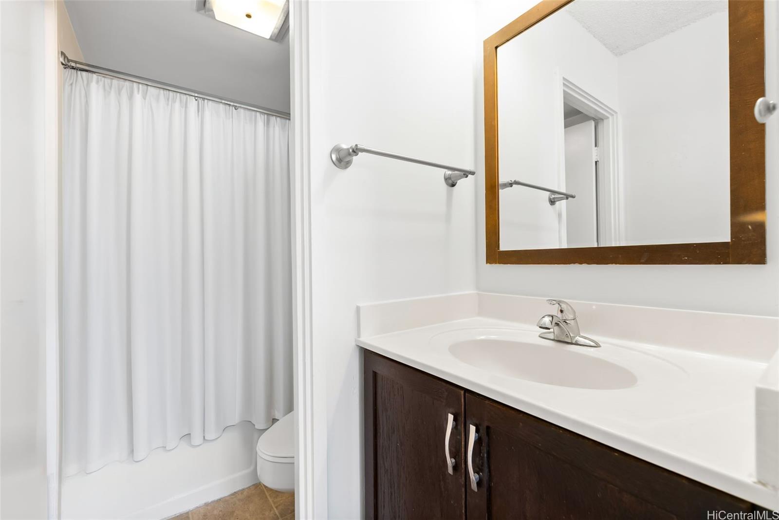 Villa On Eaton Square condo # 1208, Honolulu, Hawaii - photo 14 of 25