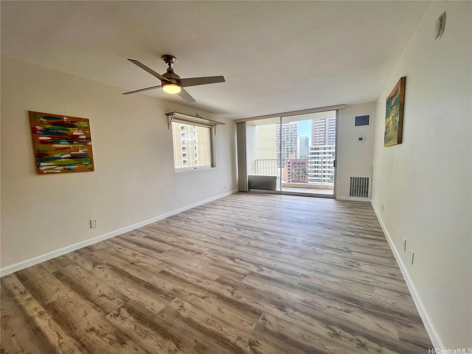 Villa On Eaton Square condo # 1215, Honolulu, Hawaii - photo 3 of 21