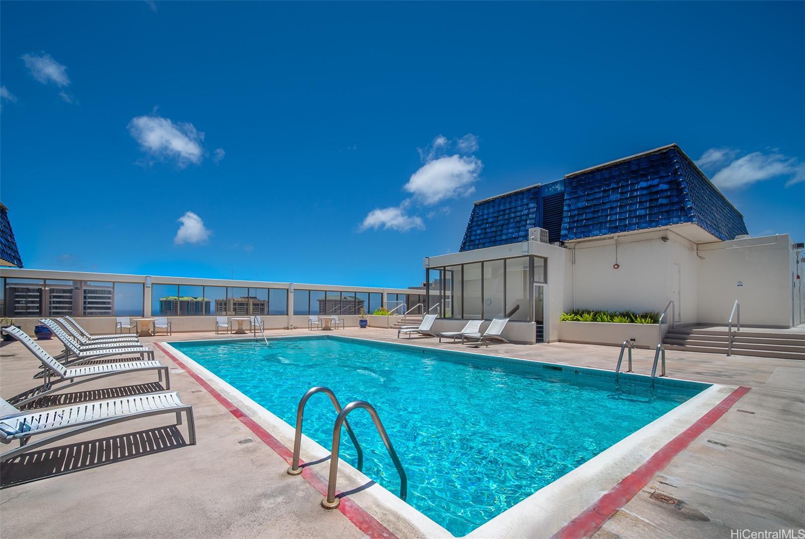 400 Hobron Ln Honolulu - Rental - photo 17 of 21