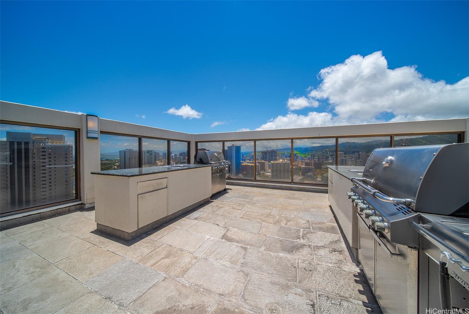 400 Hobron Ln Honolulu - Rental - photo 19 of 21