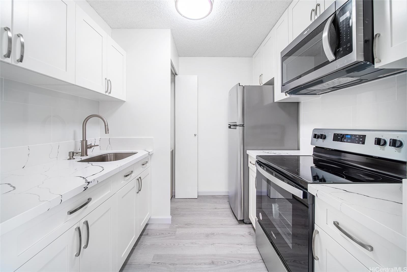 400 Hobron Ln Honolulu - Rental - photo 3 of 21